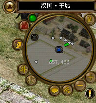 小地图位于游戏界面右上角,小地图上可显示玩家目前所在地和坐标,让你清楚知道自已在什么地方。可以点击隐藏小地图按钮将地图隐藏,再次点